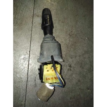 Recambio de mando limpia para chevrolet nubira berlina se referencia OEM IAM 96552842  