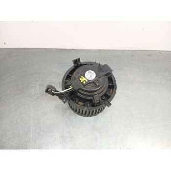 Recambio de motor calefaccion para omoda 5 referencia OEM IAM 301001542aa  