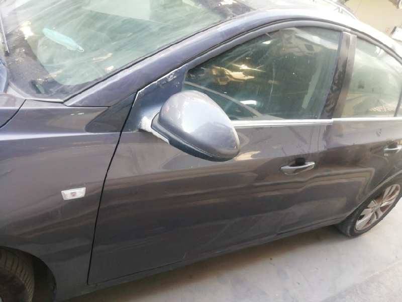 Recambio de puerta delantera izquierda para chevrolet cruze 2.0 diesel cat referencia OEM IAM  UN TOCADO 