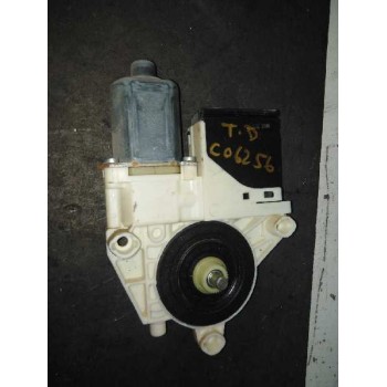 MOTOR ELEVALUNAS TRASERO DERECHO 0130822331 