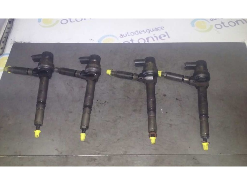 Recambio de inyector para opel astra h berlina cosmo referencia OEM IAM 0445110175 X1 
