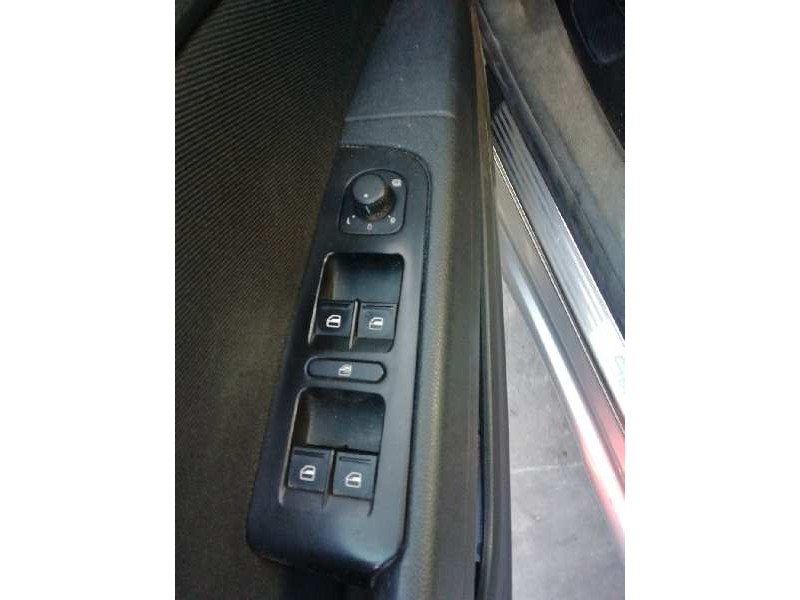Recambio de mando elevalunas delantero izquierdo para skoda superb combi (3t5) active referencia OEM IAM   