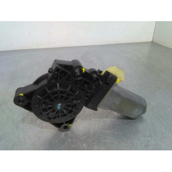 Recambio de motor elevalunas trasero derecho para kia carens (un) concept referencia OEM IAM   2 PINS