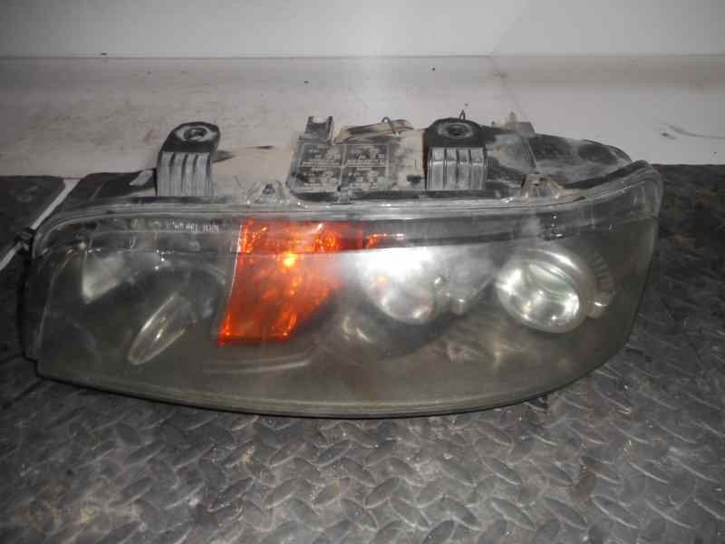 Recambio de faro izquierdo para fiat punto berlina (188) 1.9 d (i) referencia OEM IAM  BIFARO 