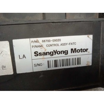 Recambio de mando climatizador para ssangyong kyron 200 xdi limited referencia OEM IAM 6870009020  