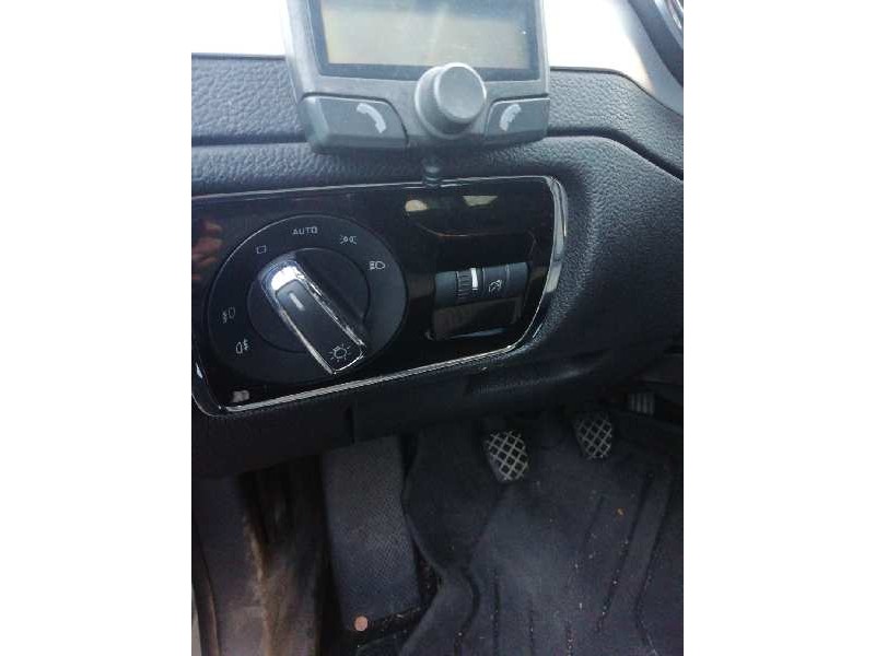 Recambio de mando luces para skoda superb combi (3t5) active referencia OEM IAM   