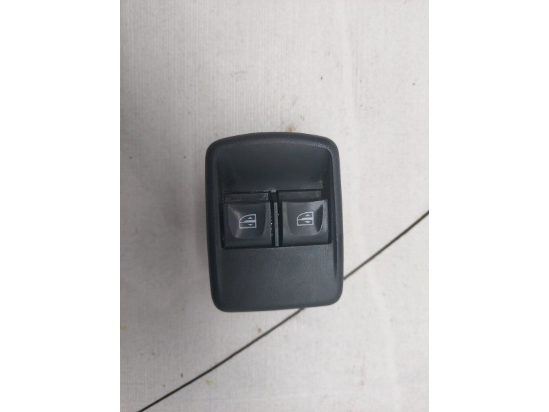 Recambio de mando elevalunas delantero izquierdo para fiat talento furgoneta (296_) 2.0 ecojet referencia OEM IAM 254112588R  