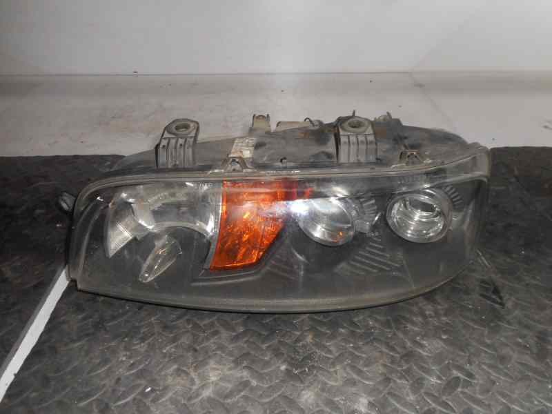 Recambio de faro izquierdo para fiat punto berlina (188) 1.9 d (i) referencia OEM IAM  BIFARO 
