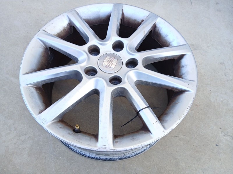 Recambio de llanta para seat leon (1p1) 1.6 tdi referencia OEM IAM 6.5JX16H2 ET50 X1 5P0601025J