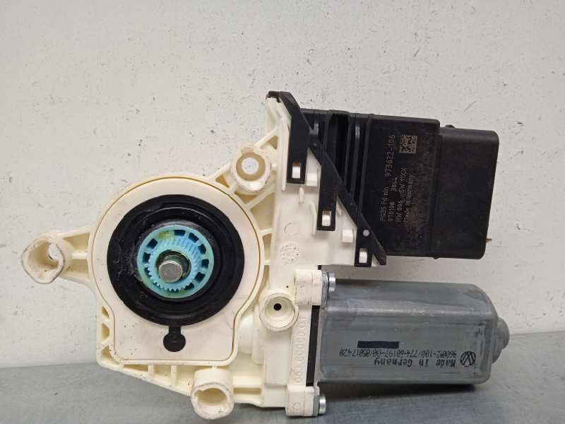 Recambio de motor elevalunas trasero derecho para volkswagen passat variant (3c5) advance referencia OEM IAM 1K0959704P 97422611