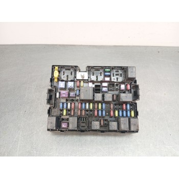 Recambio de caja reles / fusibles para omoda 5 referencia OEM IAM 807000525aa  
