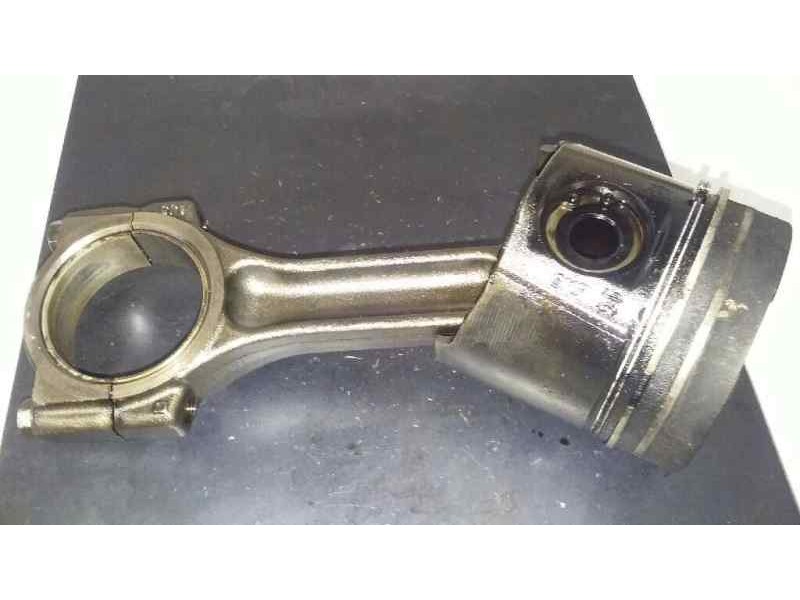 Recambio de piston para renault megane ii berlina 3p 1.9 dci diesel fap referencia OEM IAM   
