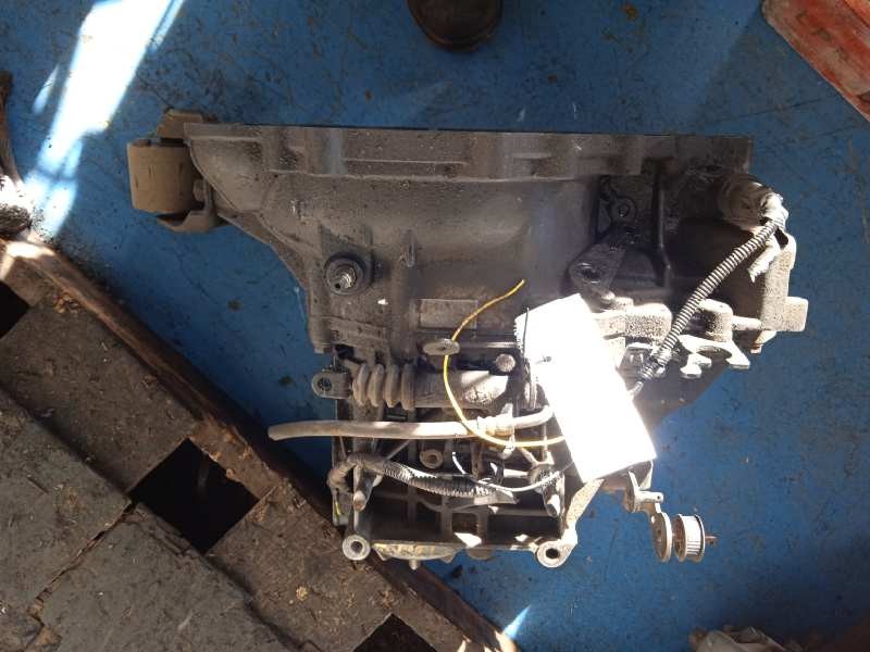 Recambio de caja cambios para kia carens 2.0 crdi ex monovolumen referencia OEM IAM 179995 <<M>> 