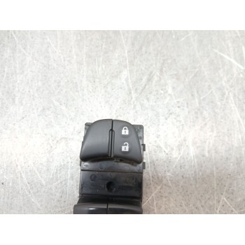 Recambio de mando elevalunas delantero izquierdo para nissan micra v (k14) 1.5 dci referencia OEM IAM 18208SD  