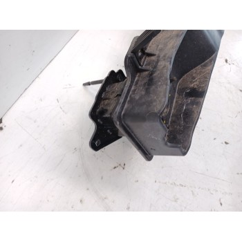 Recambio de refuerzo paragolpes trasero para kia ev3 referencia OEM IAM 86631EV000  