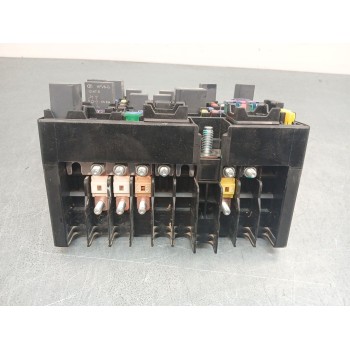 Recambio de caja reles / fusibles para omoda 5 referencia OEM IAM 807000525aa  