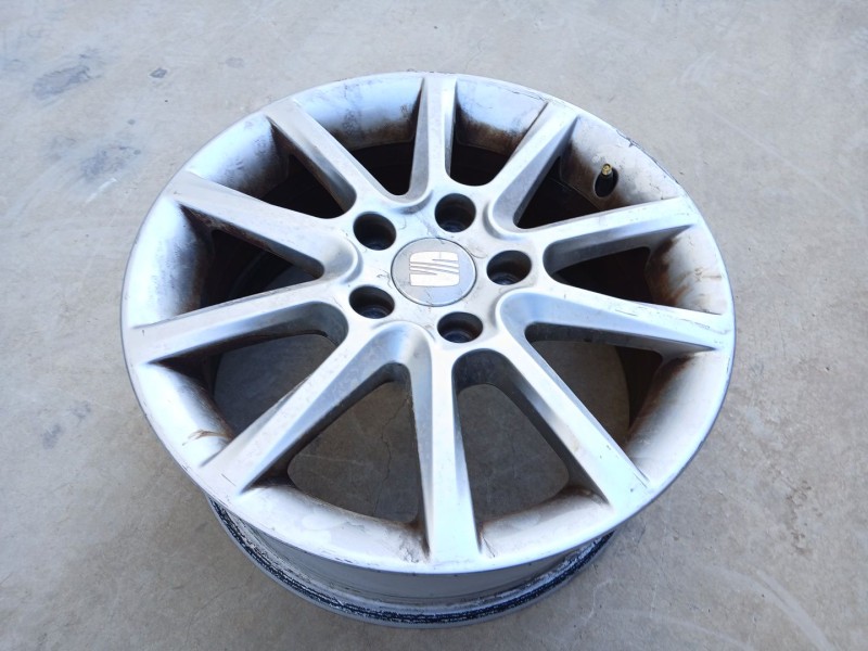 Recambio de llanta para seat leon (1p1) 1.6 tdi referencia OEM IAM 6.5JX16H2 ET50 X1 5P0601025J