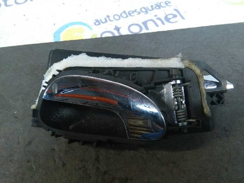 Recambio de maneta interior trasera izquierda para peugeot 307 break / sw (s1) break xs referencia OEM IAM   