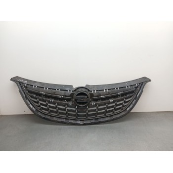 REJILLA PARAGOLPES DELANTERO 13300698 