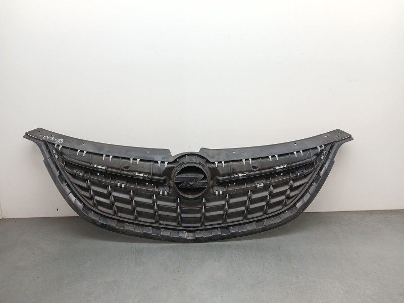 Recambio de rejilla paragolpes delantero para opel zafira tourer c (p12) 1.8 (75) referencia OEM IAM 13300698  