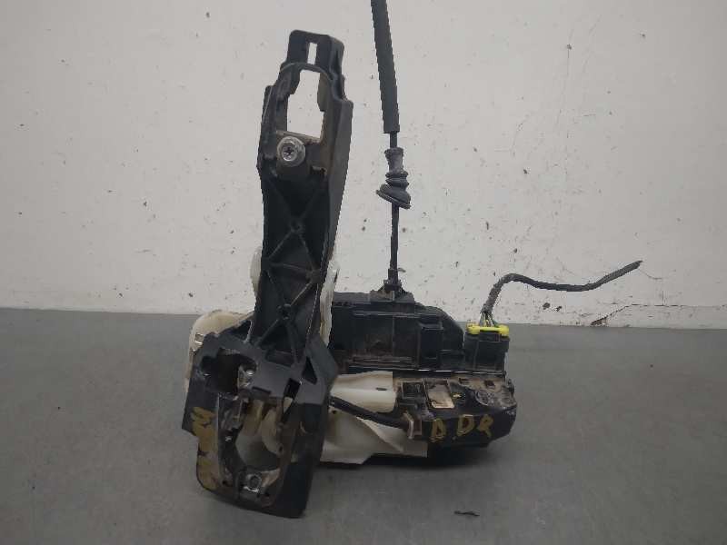 Recambio de cerradura puerta delantera derecha para kia cee´d sporty wagon ex referencia OEM IAM  6 CABLES 