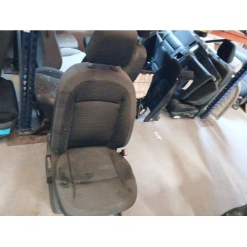 ASIENTO DELANTERO DERECHO 