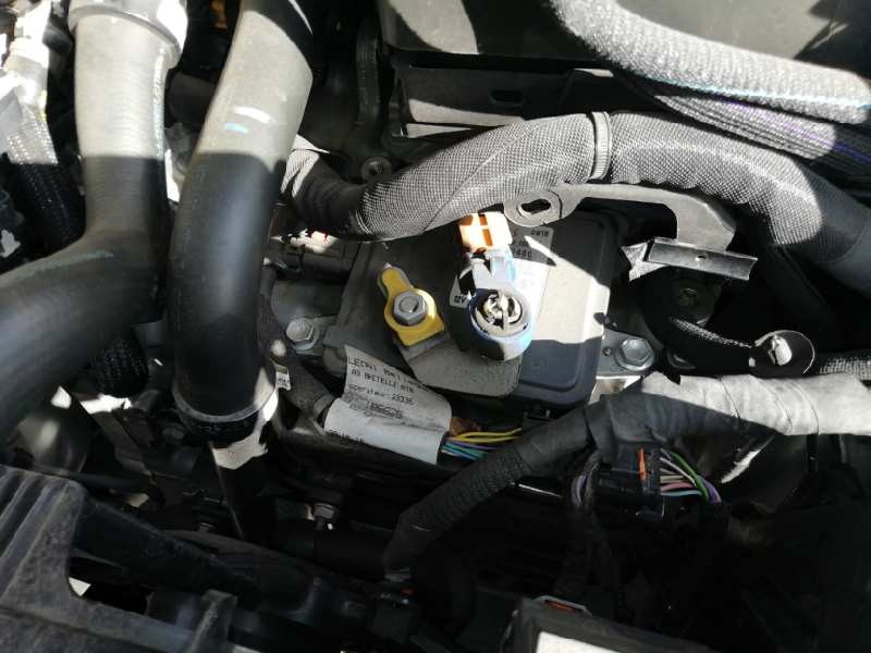 Recambio de caja cambios para peugeot 2008 (--.2013) allure referencia OEM IAM 20GE92 AUTO 33.030KM