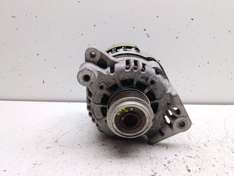 Recambio de alternador para kia stonic (ybcuv) drive referencia OEM IAM 3730004950 8400383 3730004970