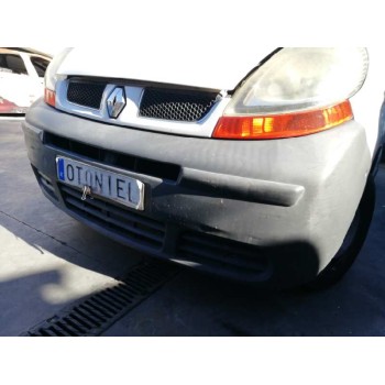 PARAGOLPES DELANTERO TIENE ROCES 