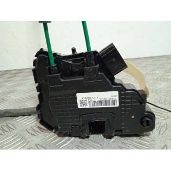Recambio de cerradura puerta trasera izquierda para ssangyong tivoli referencia OEM IAM 7131035001  4 PINS