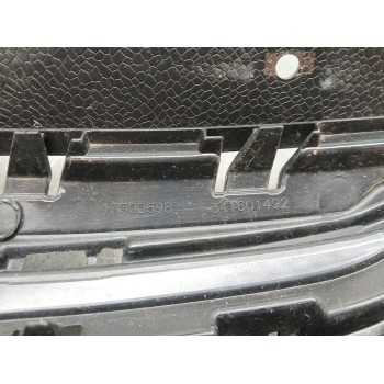 Recambio de rejilla paragolpes delantero para opel zafira tourer c (p12) 1.8 (75) referencia OEM IAM 13300698  