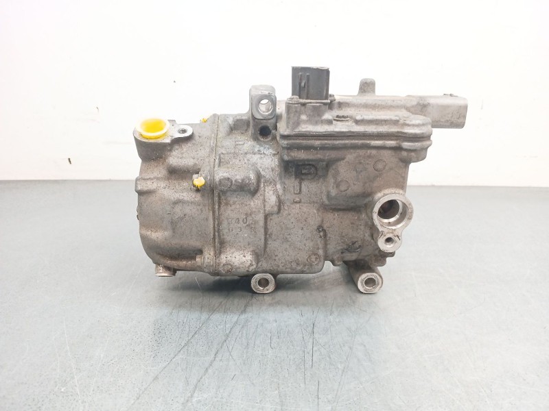Recambio de compresor aire acondicionado para toyota auris (_e18_) 1.8 hybrid (zwe186_) referencia OEM IAM 0422001330  