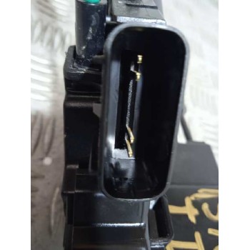 Recambio de cerradura puerta trasera izquierda para ssangyong tivoli referencia OEM IAM 7131035001  4 PINS