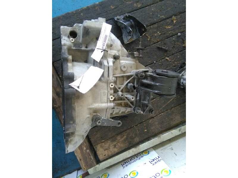 Recambio de caja cambios para kia carens 2.0 crdi ex monovolumen referencia OEM IAM L4 CASCO 