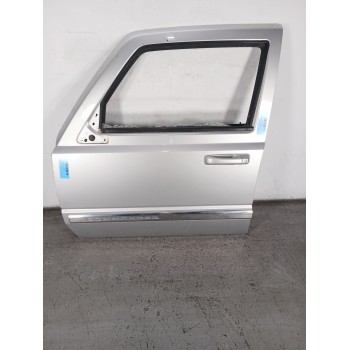 Recambio de puerta delantera izquierda para jeep commander 3.0 crd cat referencia OEM IAM   