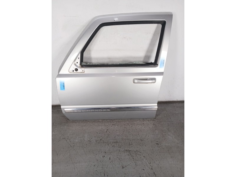 Recambio de puerta delantera izquierda para jeep commander 3.0 crd cat referencia OEM IAM   