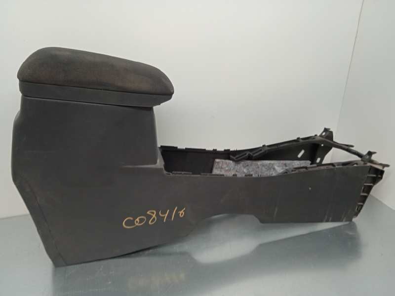 Recambio de apoyabrazos central para toyota auris business referencia OEM IAM 5891002160 5891002160 