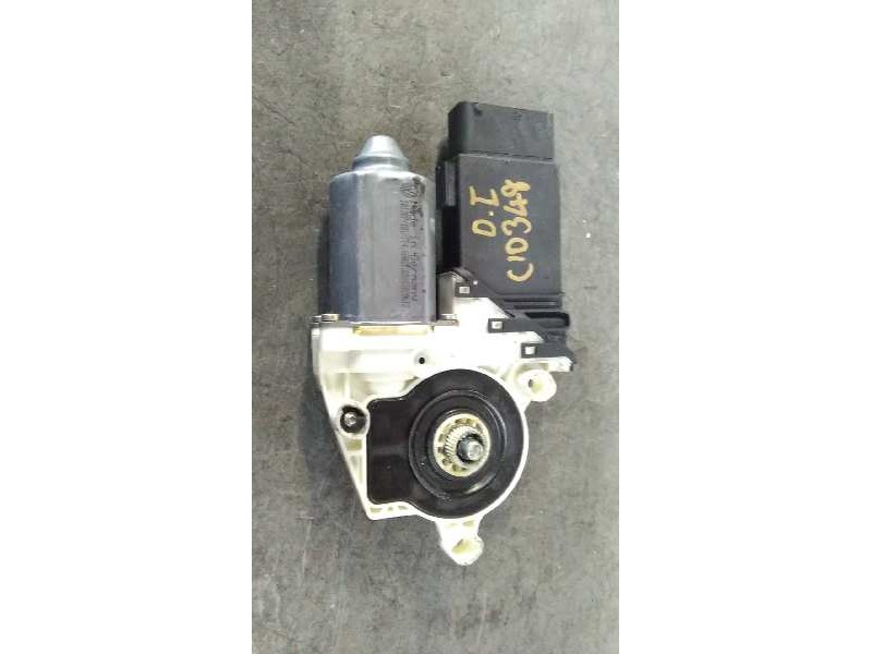 Recambio de motor elevalunas delantero izquierdo para volkswagen golf iv berlina (1j1) highline referencia OEM IAM 1J1959801C  