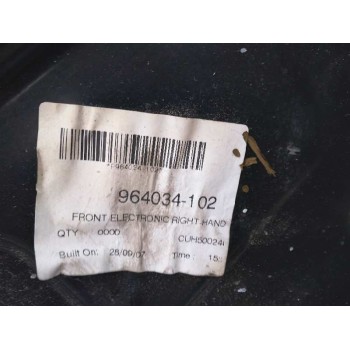 Recambio de elevalunas delantero derecho para land rover discovery v6 td s referencia OEM IAM 964034102  