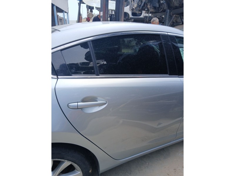 Recambio de puerta trasera derecha para mazda 6 sedán (gj, gl) 2.2 d (gj2fp) referencia OEM IAM GHY17202XA  