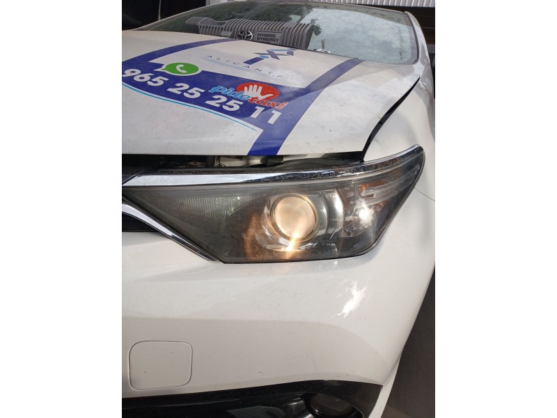 Recambio de faro izquierdo para toyota auris (_e18_) 1.8 hybrid (zwe186_) referencia OEM IAM 8115002K30  