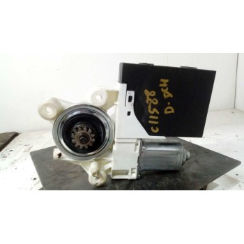 MOTOR ELEVALUNAS DELANTERO DERECHO 5WK11572E 