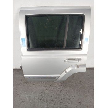 Recambio de puerta trasera izquierda para jeep commander 3.0 crd cat referencia OEM IAM   