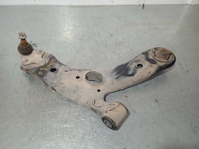 Recambio de brazo suspension inferior delantero derecho para toyota auris business referencia OEM IAM 4806802130  