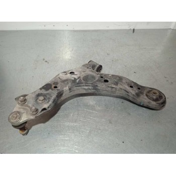 Recambio de brazo suspension inferior delantero derecho para toyota auris business referencia OEM IAM 4806802130  