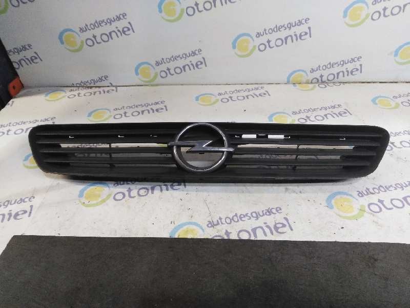 Recambio de rejilla delantera para opel astra g berlina club referencia OEM IAM   