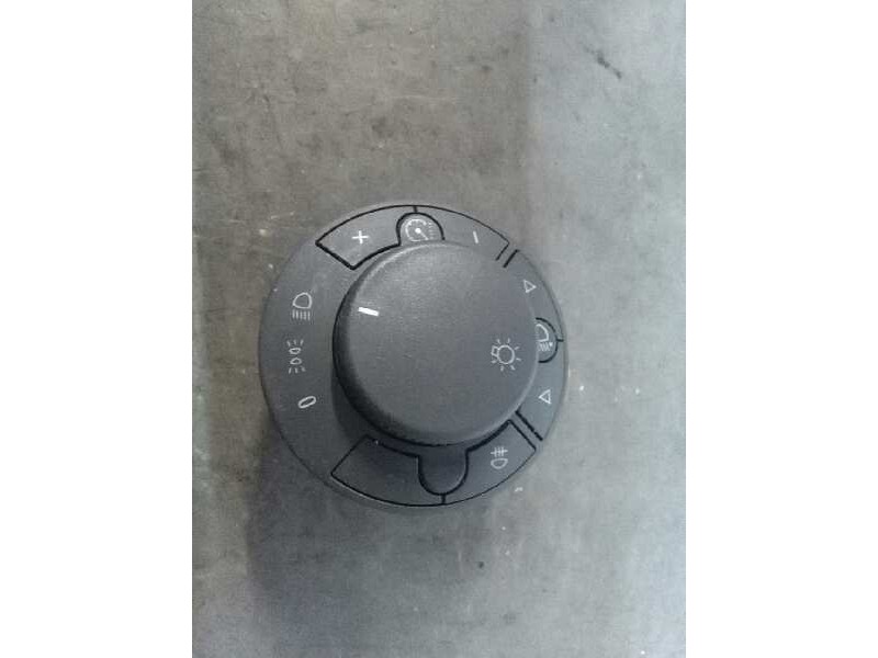 Recambio de mando luces para opel corsa d catch me referencia OEM IAM 13249396EA  