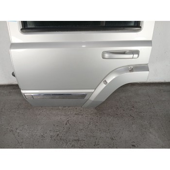 Recambio de puerta trasera izquierda para jeep commander 3.0 crd cat referencia OEM IAM   