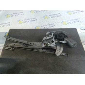 ELEVALUNAS DELANTERO DERECHO 