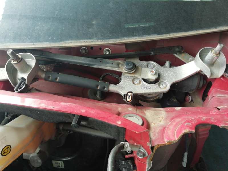 Recambio de motor limpia delantero para kia stonic (ybcuv) drive referencia OEM IAM   